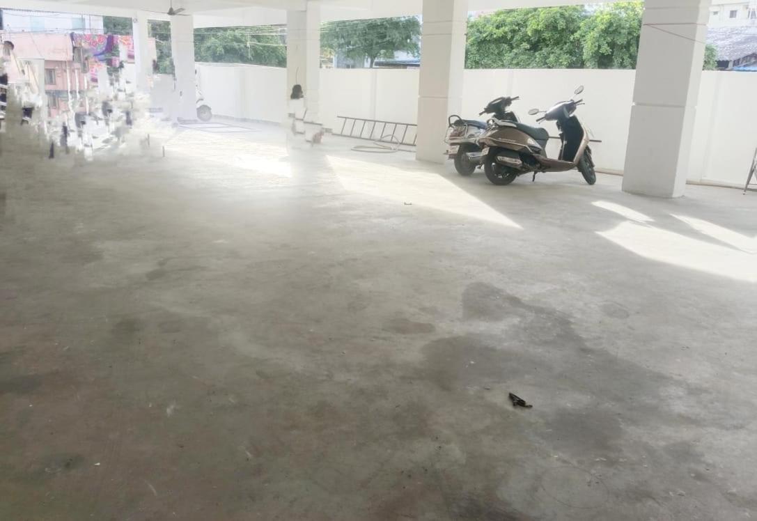Sai Durga Banquet Hall And Ac Rooms 티루파티 외부 사진